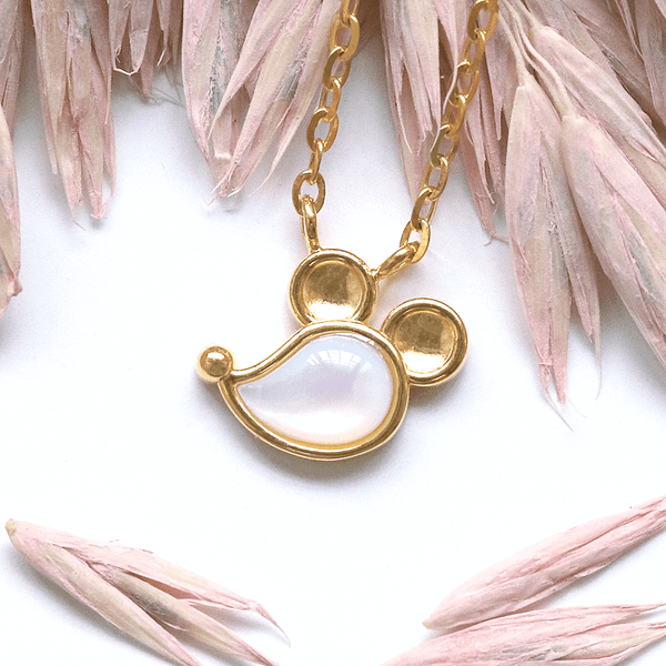 Prismatic Rat Necklace in White