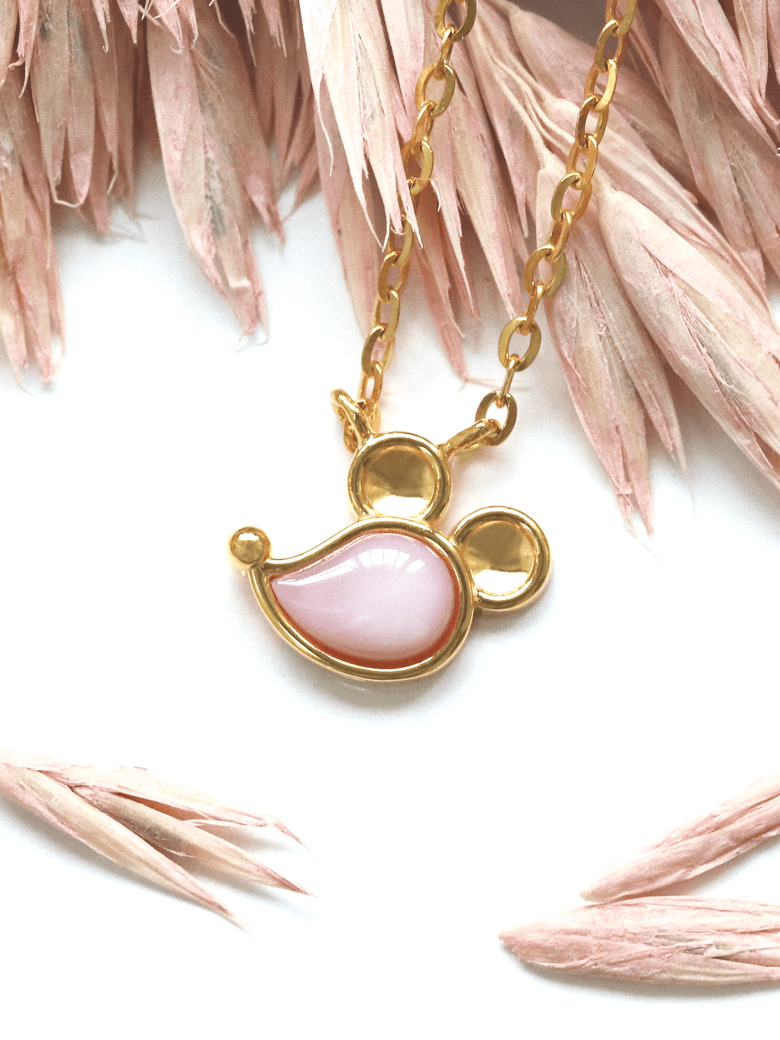 Prismatic Rat Necklace in Pink